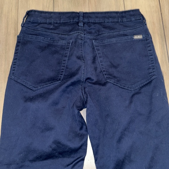 Eddie Bauer Boy’s Slim Straight Navy Pants Sz 16 - Picture 2 of 6